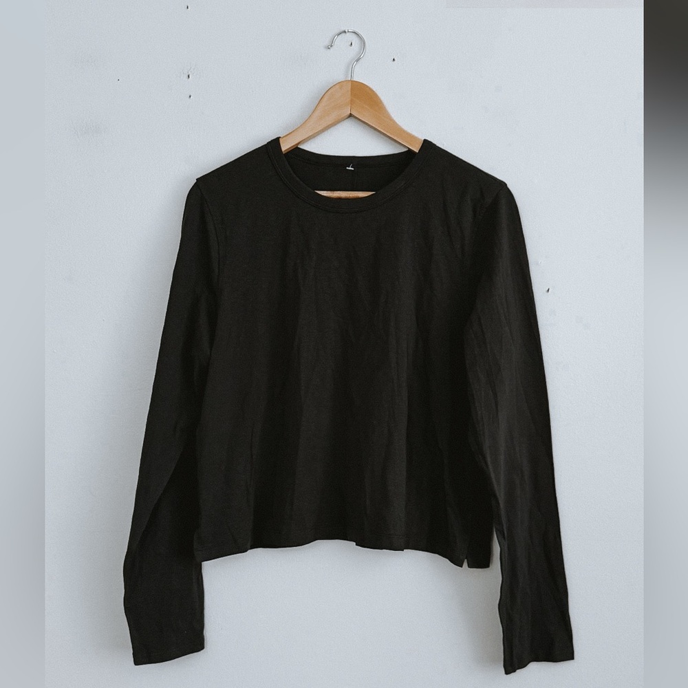 Lululemon Classic Fit Black Cotton Blend Long Sleeve - Picture 3 of 6